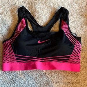 Sports bra